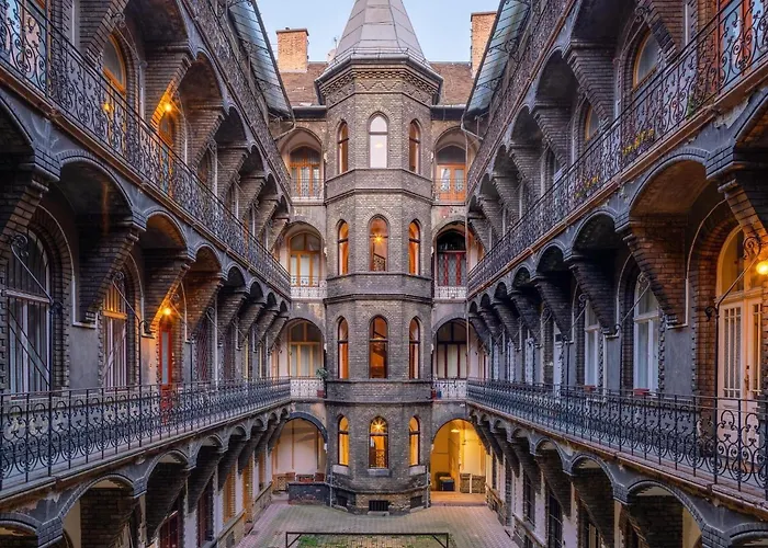 Miracle With Free Parking Appartement Budapest