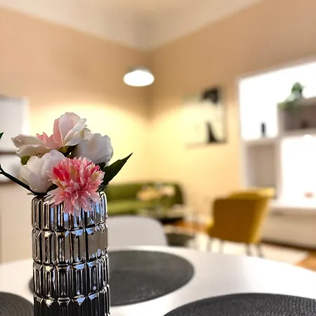 Appartement Miracle With Free Parking Budapest