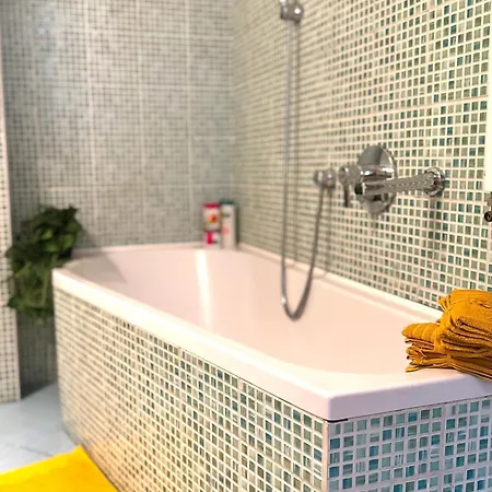 Miracle With Free Parking Apartman Budapest